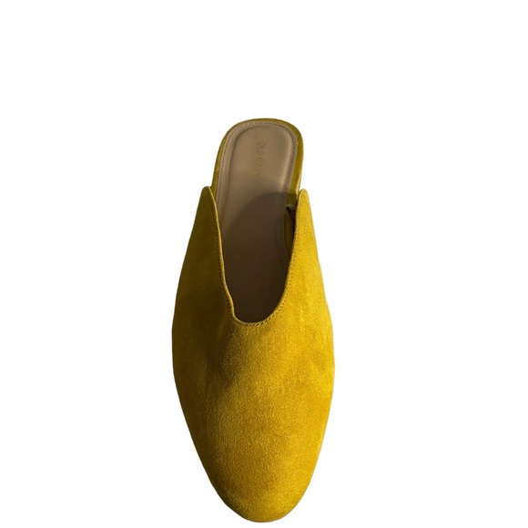 Old Navy Women's Mustard Yellow Round Toe Mule - Picture 4 of 8